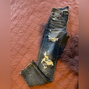 Judy Blue Boyfriend Fit size 30/11 Distressed look